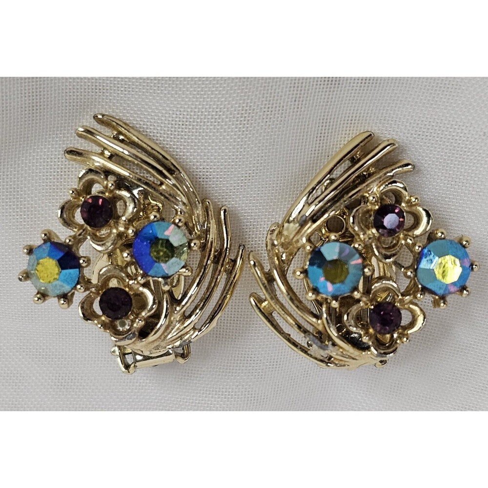 Vintage Coro Gold Tone Aurora Borealis And Amethyst Rhinestone Clip on Earrings